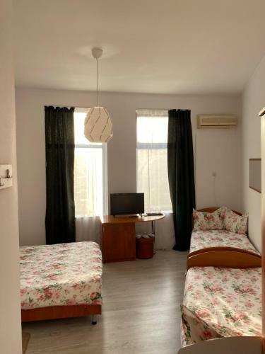 Hostal Lms