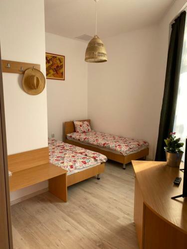 Hostal Lms