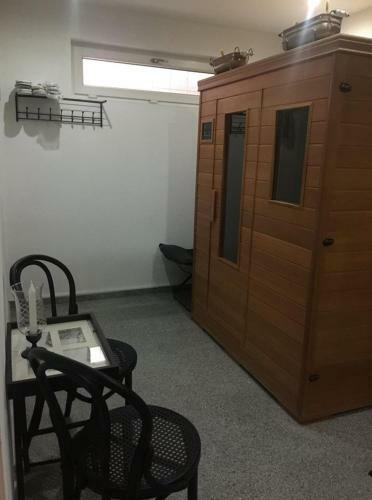 Damhills Apartments