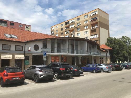 Kond� Apartments A