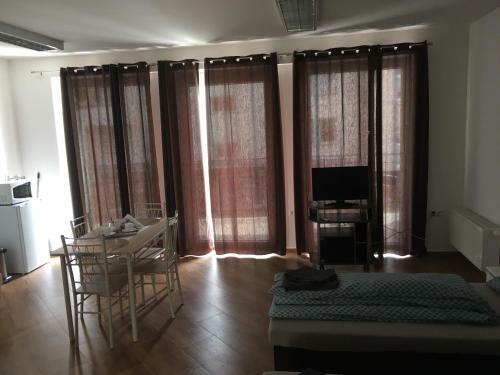 Kond� Apartments B