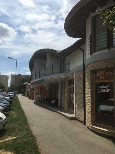 Kond� Apartments D
