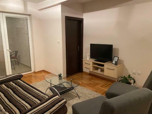 Ms Apartments