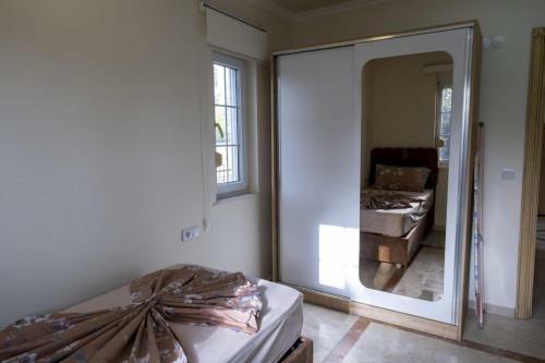 Villa Stone 2