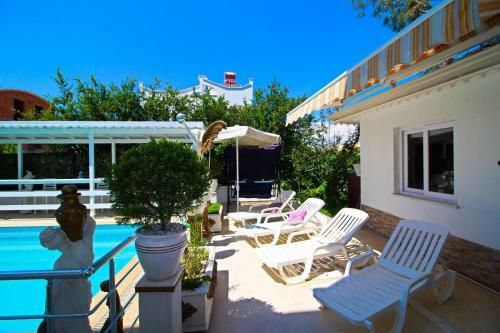 Gorgeous Villa With Private Pool In Antalya