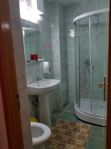 Hostal Lis House