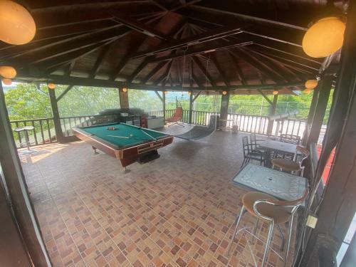 Hostal Fruskogorska Idila