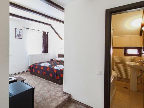 Hostal Casa Thomas Bran