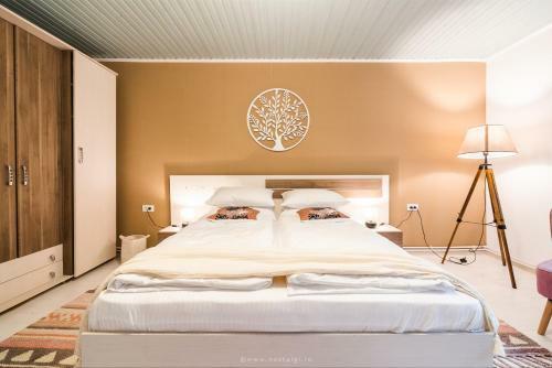 Villa River House