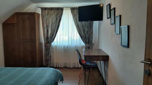 Casa In Curte La Zavate