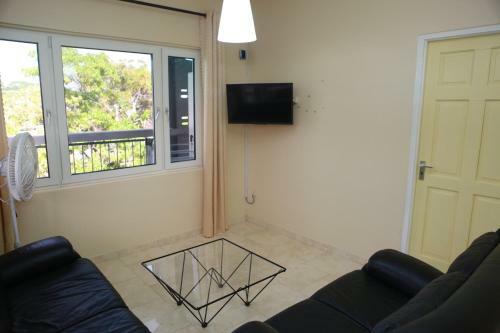Donfarsha Apartments