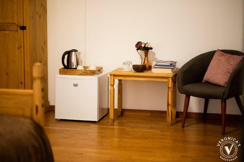 Hostal Veronica?s Guesthouse
