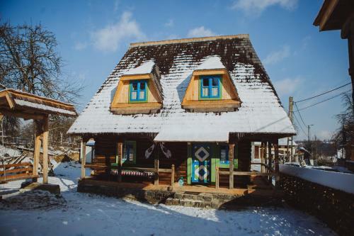 Casa Moro?enilor - Breb