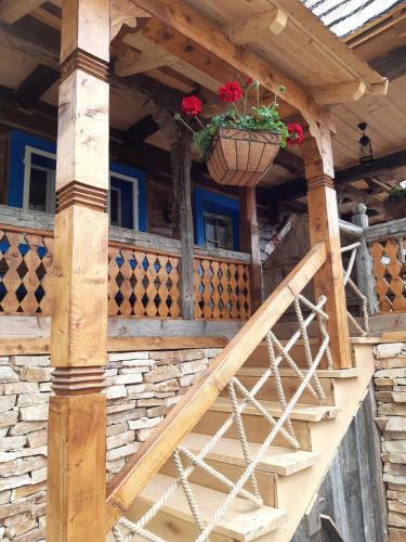Casa Moro?enilor - Breb
