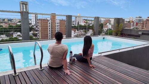 Apartamento Amplio C�modo, C�ntrico, Cochera Piscina Y Quincho