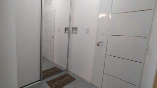 Apartamento Amplio C�modo, C�ntrico, Cochera Piscina Y Quincho