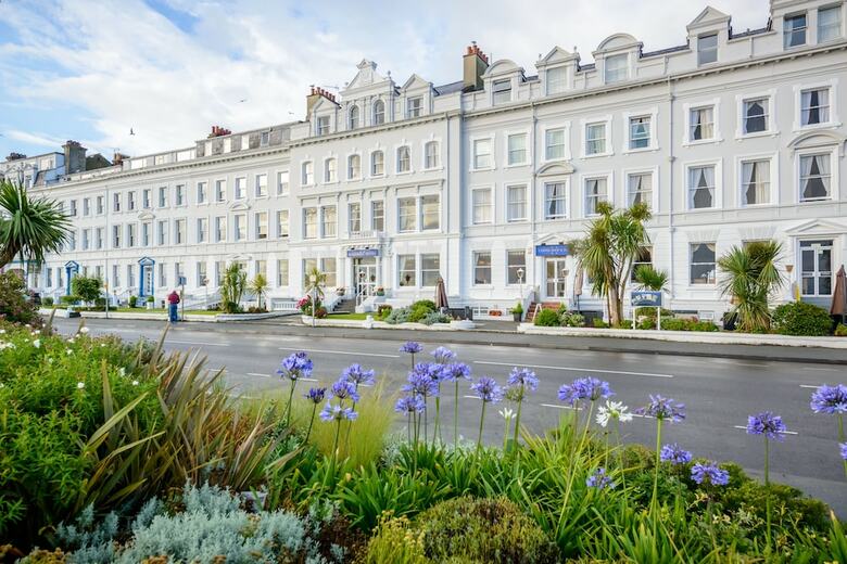 Somerset Hotel