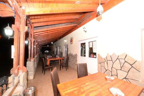 Hostal Pensiunea Trestia