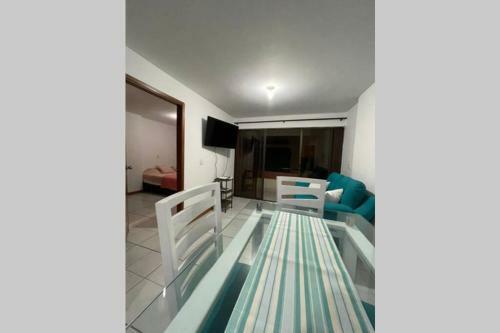 Apartamento 1 Bedroom Cabecera Entre 4 Y 5 Etapa