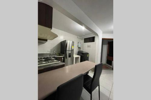 Apartamento 2 Bedroom Cabecera Entre 4 Y 5 Etapa