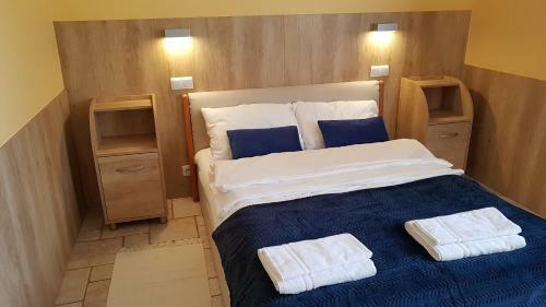 Go?ciniec Piast Hotel I Camping