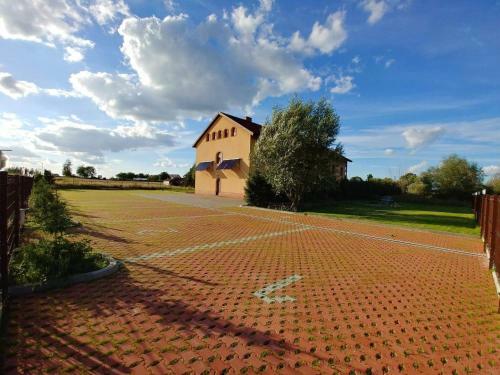 Go?ciniec Piast Hotel I Camping
