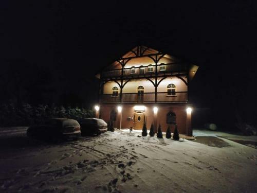 Go?ciniec Piast Hotel I Camping