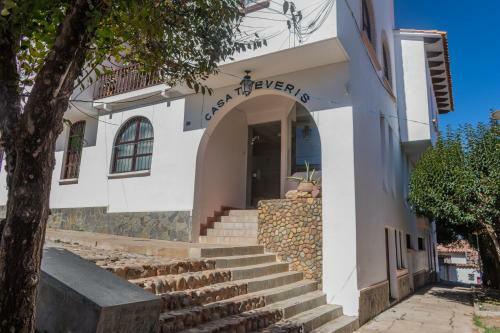 Bed & Breakfast Casa Treveris - Non Profit Hostel