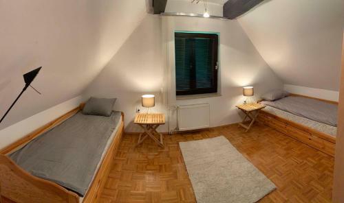 Allegra Holiday House