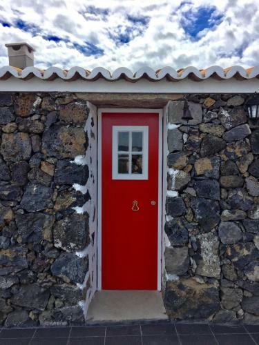 Hostal Alluar Lodge