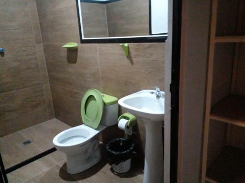 Hotel Hostal Oasis Palace