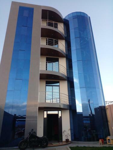 Hotel Hostal Oasis Palace