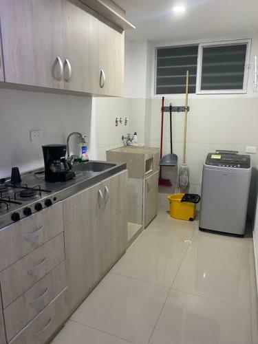 Apartamento Hermoso Apto Con Balcon Con Vista A La Basilica.