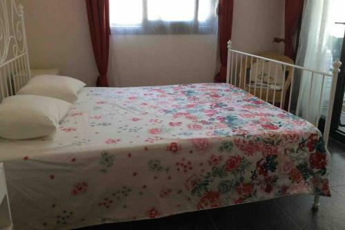 100 M To Beach, Entire Cozy Apartment With Patio