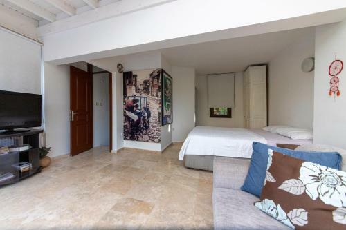 Villa Charming Duplex 2 Min Walk To Torba Beach In Bodrum
