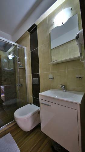 Bed & Breakfast Thales Butik Otel