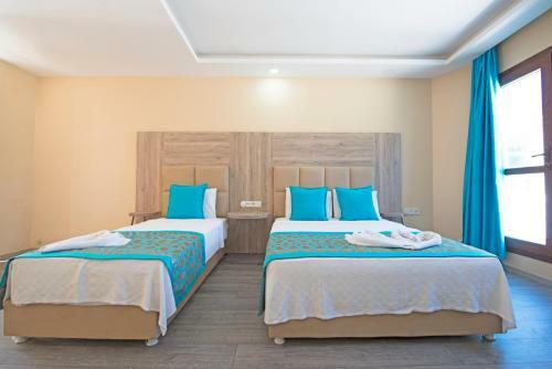 Carina Resort Hotel