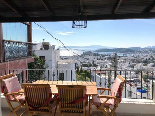 Triplex Villa With A Unique Wide View Of Bodrum