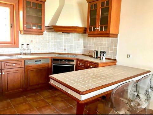 Apartamento Breathtaking Sea View With A Peaceful Garden
