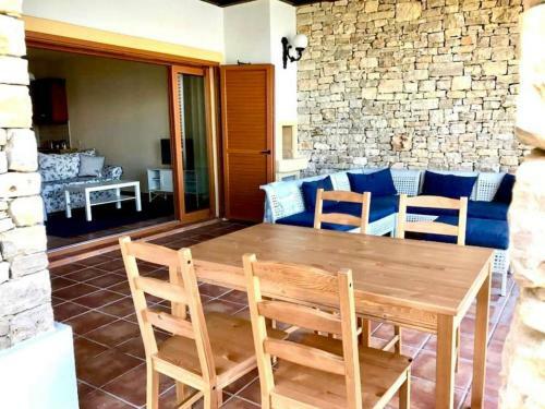 Apartamento Breathtaking Sea View With A Peaceful Garden