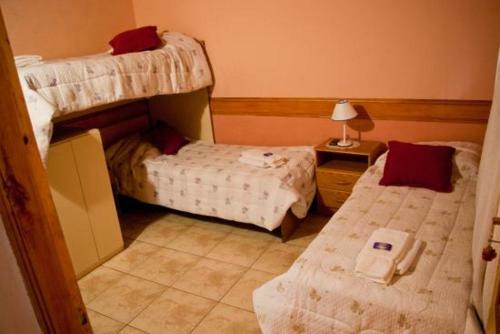 Hostal Habitaciones Privadas Full Equipo