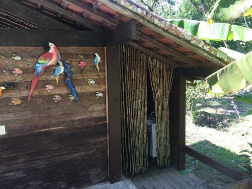 Hostal Bagatelle Hospedagem Com Cachoeira, Lago E Piscina!
