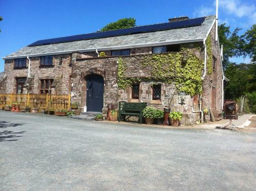 The Old School And Betty's B&B