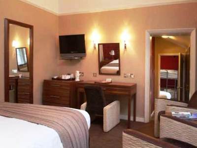 Best Western Plus Dean Court Hotel