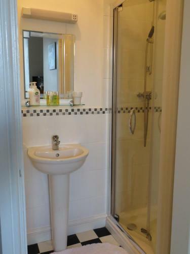 Hostal Avondale Guest House