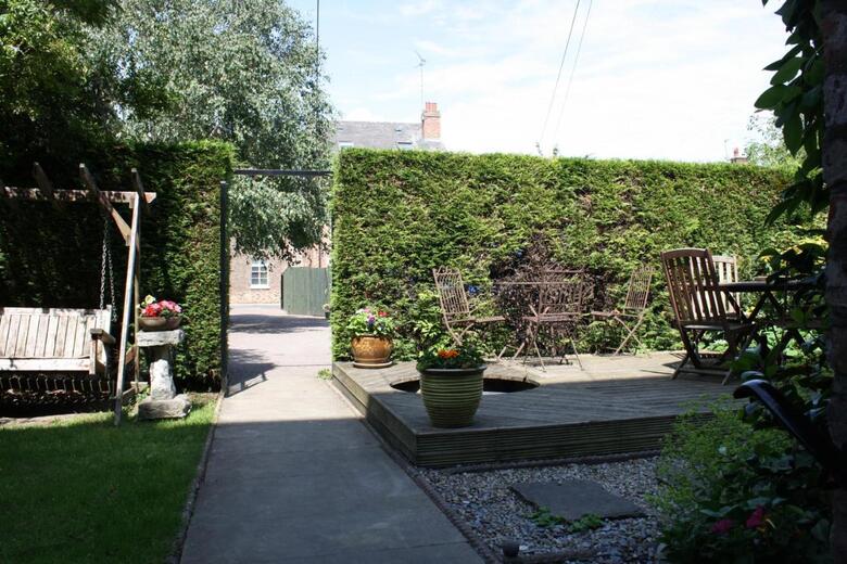 Hostal Holmwood House Guest Accommodation