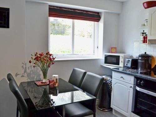 Flat 5 Victoria Bar Apts