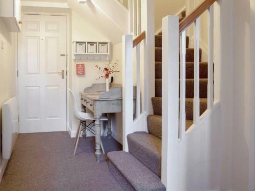 County House Apartment