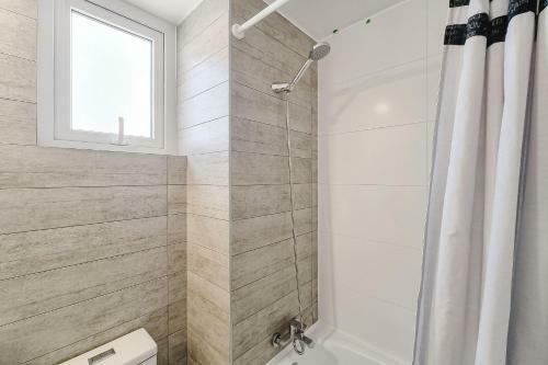 Apartamento Exclusivo Y Amplio Depto En Bosques de Montemar