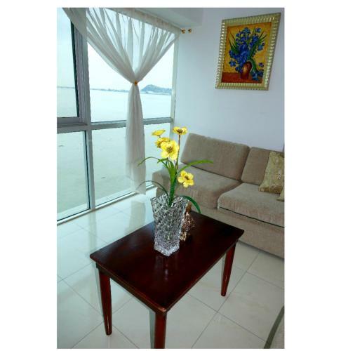 Apartamento Ecusuites Artgallery Riverfront Next Wyndham